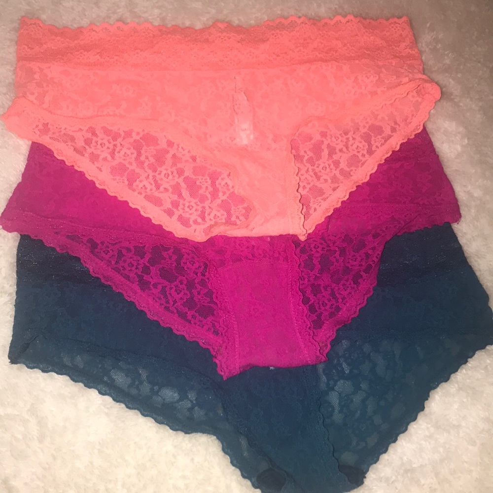 Set of 3 Victoria Secret Lace hip huggers